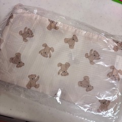 petit main プティマイン フラットポーチ くまの画像