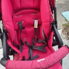 アップリカ　ベビーカーの画像