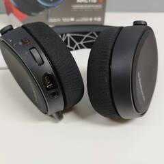 steelseries ARCTIS 5 ゲーミングヘッドセットの画像
