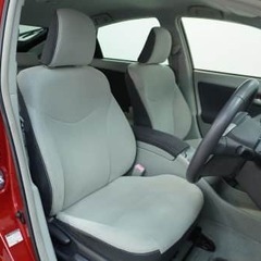 人気のハイブリッド車🤗トヨタ プリウス S LEDエディション🌞🌈の画像