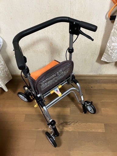 【終了】シルバーカー　手押し車