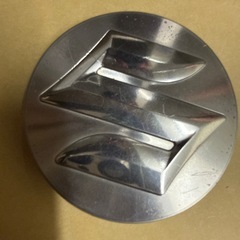 スズキ純正ホイールセンターキャップ
の画像