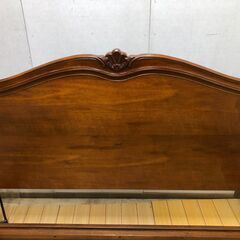 シモンズ SIMMONS アンティーク ベッドフレーム クラシック 木製 彫刻 猫脚 ロココ調 高級家具　【糸島市内 送料無料】251117-8の画像