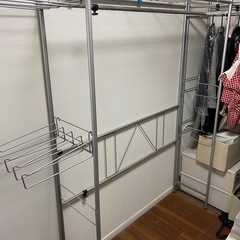 スチール製ハンガーラック／ポールハンガー（洋服掛け）の画像