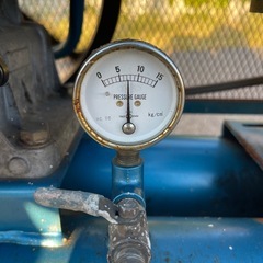 岩田 IWATA イワタ SUE-222P エンジンコンプレッサー ガソリン５馬力の画像