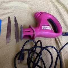 電動ノコギリの画像