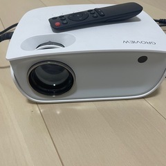 プロジェクター ホワイト 白の画像