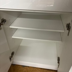 食器棚 キッチンボード ホワイトの画像