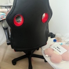 ゲーミングチェアの画像