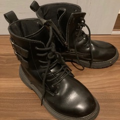 キッズブーツ19センチの画像