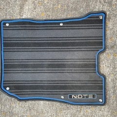 純正フロアマット一式の画像