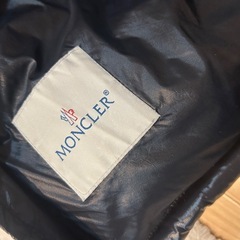 MONCLER K2 ダウンジャケットの画像