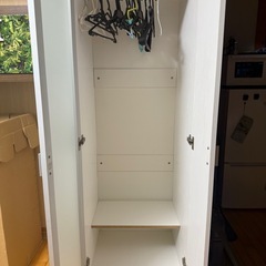 無料！ワードローブ！洋服収納
家具の画像