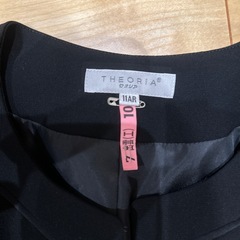 レディーススーツ（ジャケット）の画像