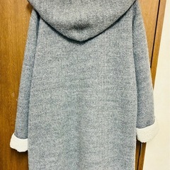 🉐間もなく終了🙏ボアコート　フード付き　M〜Lサイズ　　の画像