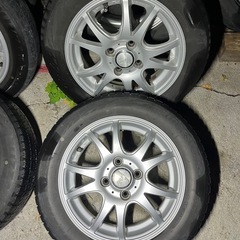 14インチタイヤホイールよんほん4本の画像