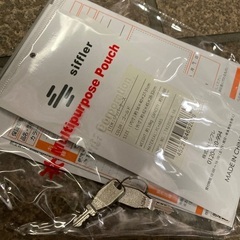 超軽量🔴スーツケース65.45.30センチの画像