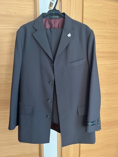 【160】スーツ　ヒロミチナカノ