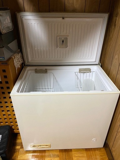 SANYO  冷凍ストッカー　HF-22CH（A ）