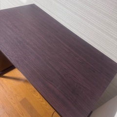 デスク　テーブルの画像