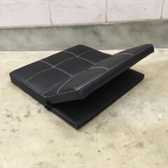 J7P2418 リクライニング ソファ レザー調 フルフラット ベッド 3段階 1人～2人 ロータイプ チェア 合成皮革 ブラック インテリア 家具 現状の画像