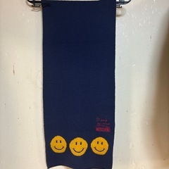 　マフラー　MOSCHINOモスチーノの画像