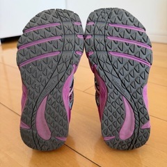 メレル 子供用サンダル　17cmの画像