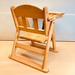 澤田木工所 木製折りたたみローチェア・ベビーチェア（テーブル付き）の画像