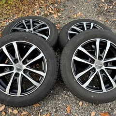 コンパクトカーなどへ15インチ スタッドレス４本１本×の画像