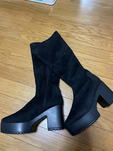 新品　ロングブーツ　膝丈
