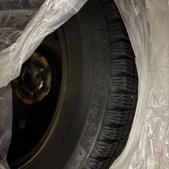 タイヤ　ホイール付き　スタッドレス　4本の画像