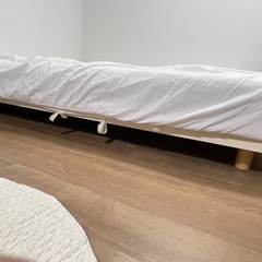 【無印良品】ダブルベッドの画像