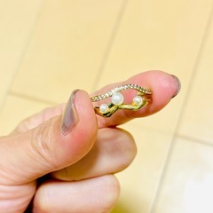 【新品未使用】ゴールド　フープピアス　イヤーカフ（おまけ ）の画像