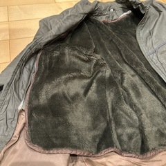 脱着可能ボアベスト付きジャケットの画像