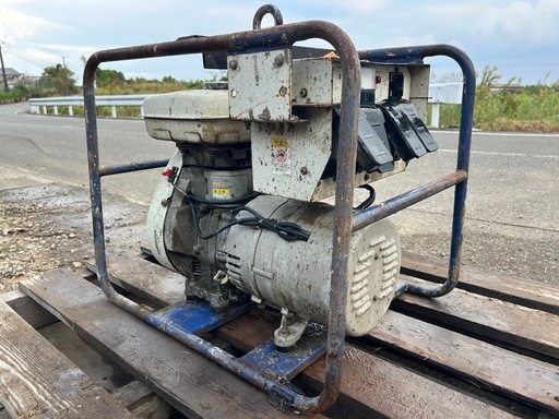 TACOM 高周波エンジン発電機　ロビンエンジン　7.5馬力　発電機　バイブレーター　マイクロインバーター　高周波　インバータ　タコム　3.0kva 宮崎