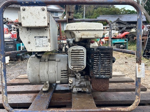 TACOM 高周波エンジン発電機　ロビンエンジン　7.5馬力　発電機　バイブレーター　マイクロインバーター　高周波　インバータ　タコム　3.0kva 宮崎