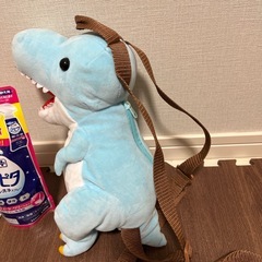 リュック　恐竜の画像
