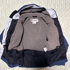 Columbia アウタージャケット　の画像