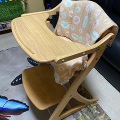 超美品‼️すくすくチェアスリムプラス　テーブル付、ガード付、クッション付の画像