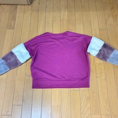 GORGE ゴージ　トレーナー　レディース　Mサイズ　モカモカ袖の画像