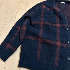 GU メンズカーディガン　Mの画像