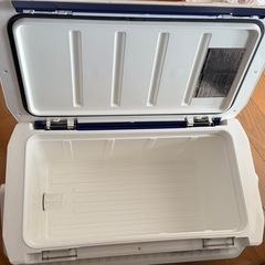 【中古品】クーラーボックスの画像