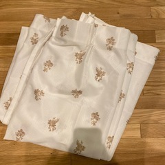 レースカーテンの画像