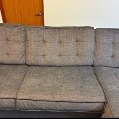 再投稿（取りに来れる方限定）4〜5人用ソファーの画像