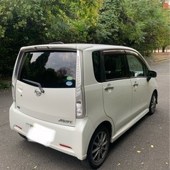 ダイハツ　H25ムーヴカスタムSA パール　の画像