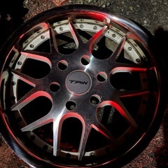 ハイエース ホイールのみ 18インチ 社外アルミの画像