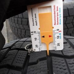 ＰＣＤ１００　５穴　215／45R17　３０・５０プリウスなど　2021製　グッドイヤーの画像