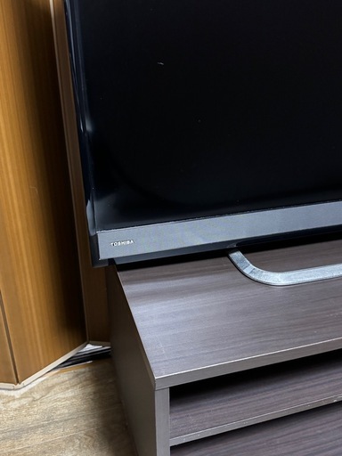 テレビ　REGZA 40インチぐらい　