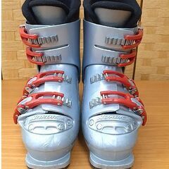 札幌【21,5cm NORDICA ジュニアスキーブーツ】GPTJ アウトソール250mm 4バックル シルバー Jrスキーブーツ スキー靴 ノルディカ 北20条店の画像