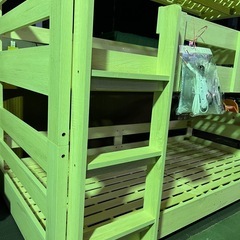 ジャングルジャングル貝塚店　3段ベッド　白　ベッド　梯子ベッド　中古　リユース　貝塚市　二色浜の画像